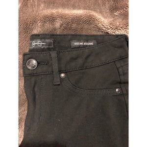 Size 27 Jessica Simpson “kiss me jegging”